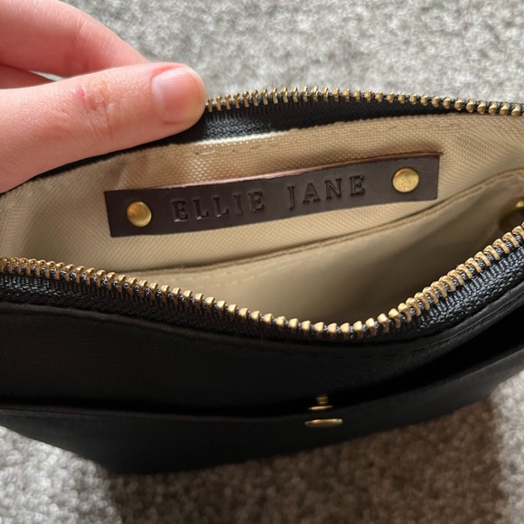 Ellie Jane Etsy Joey Crossbody Bag Black Leather - Picture 7 of 7
